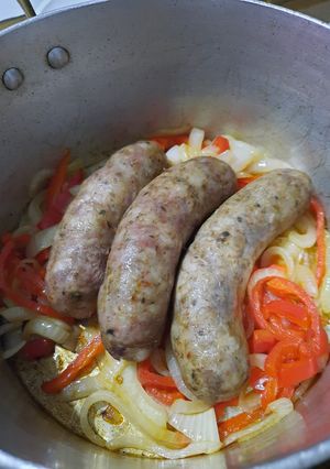 Una foto de Chorizos en olla