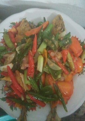 Foto resep Ikan asin peda cabe ijo