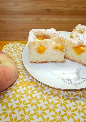 Puha őszibarackos sütemény recept fotója