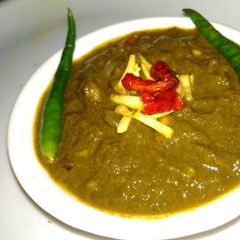 A picture of Sarson ka saag.