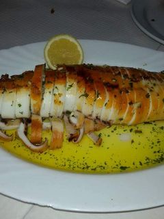 Una foto de Calamar a la plancha