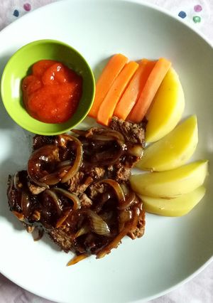 Foto resep Beef steak with black pepper sauce