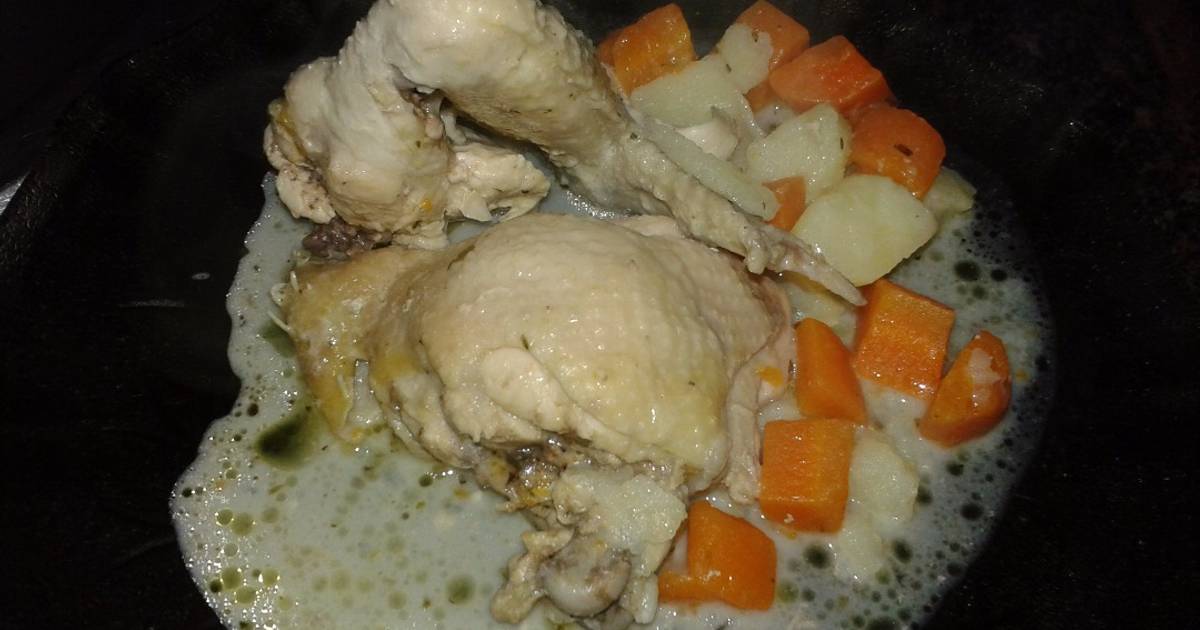 Pollo a la cacerola con crema 8 recetas caseras Cookpad Pollo a la crema de verdeo y brócoli Receta de Anahi Alegre