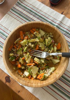 Una foto de 🥗 Ensalada de lentejas 🌞