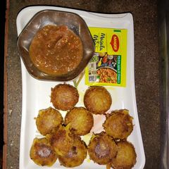 A picture of Aloo poha cutlets.