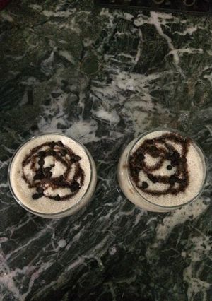 A picture of Cappuccino flavour Chocolate custard shake.