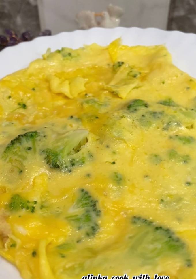 Омлет з броколі на тортильї🥦