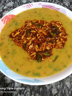 A picture of Daal tadka.