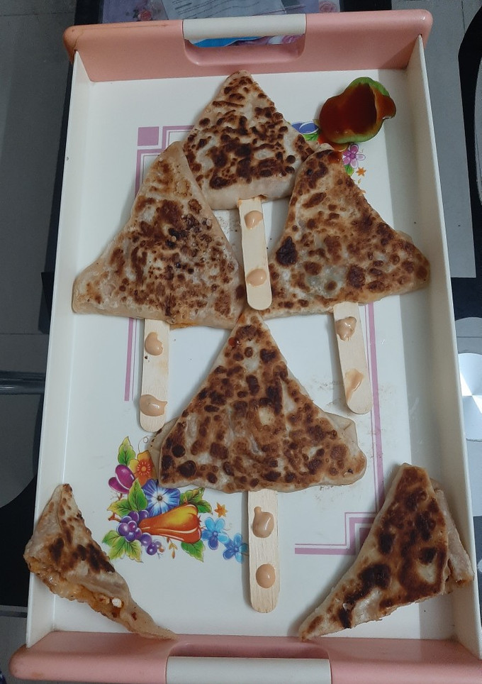 A picture of Quickfix dinner pizza paratha with wheat flour.