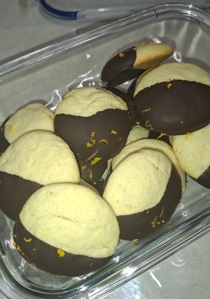 Una foto de Galletas de naranja 🍊
