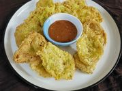 Gambar tahu kuning crispy