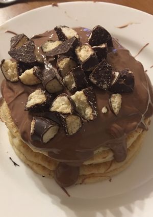 Una foto de Tortitas con chocolate y filipinos