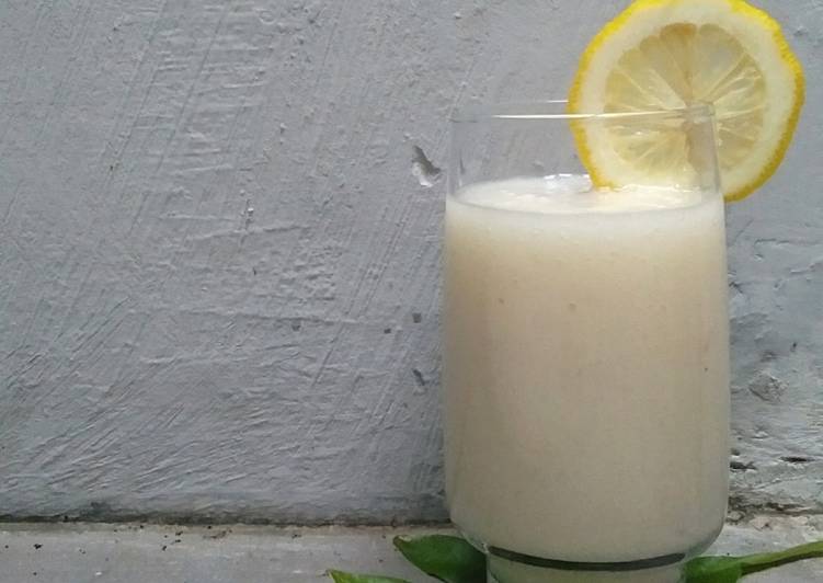 21. Soursop Lemon Juice