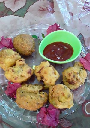 A picture of Cauliflower pakodas.