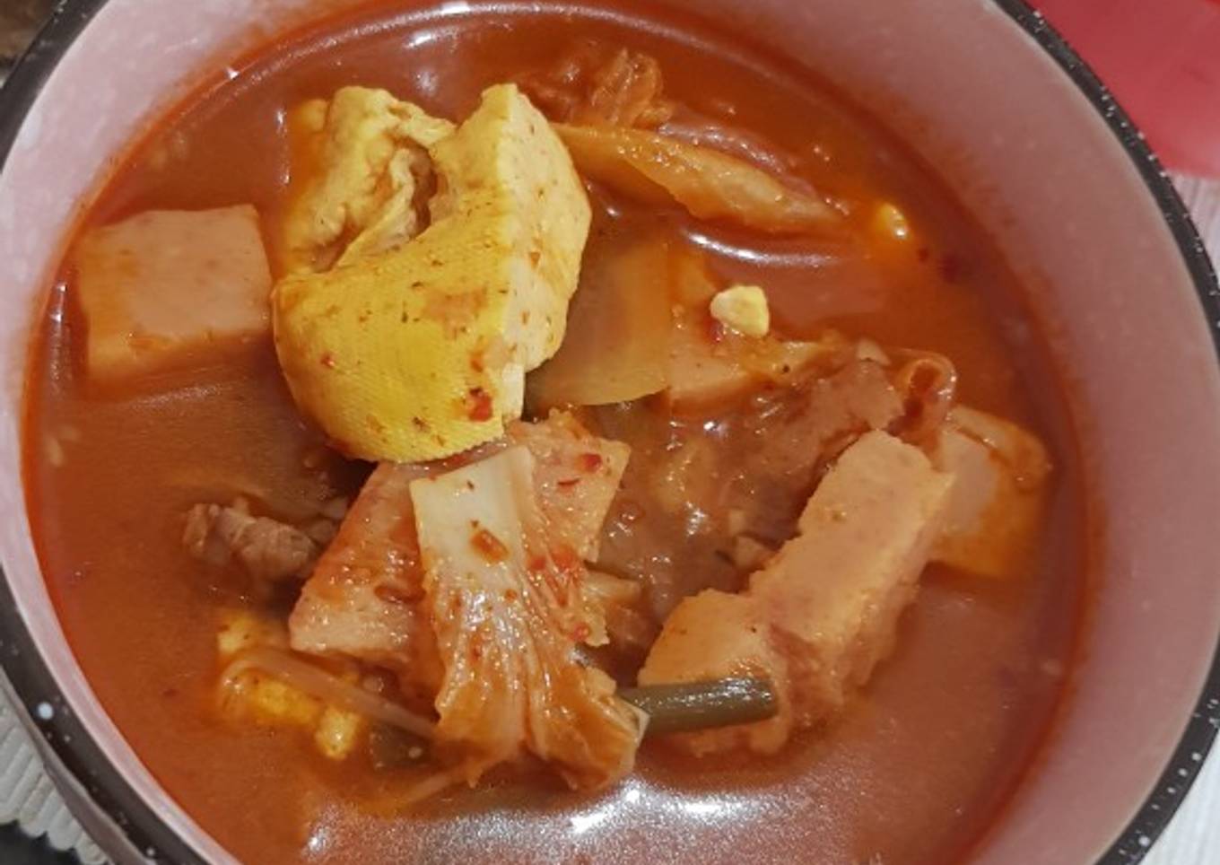 Kimchi jiggae