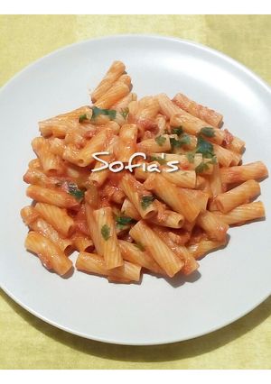 Φωτογραφία της συνταγής Rigatoni με τόνο και σάλτσα κόκκινη!