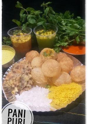 પાણીપુરી (Panipuri Recipe In Gujarati) રેસીપી મુખ્ય ફોટો