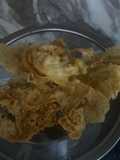 Peyek teri nasi