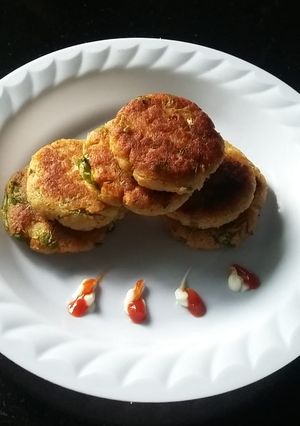 A picture of Soya Aloo Tikki.
