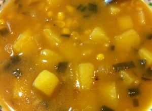 Una foto de Sopa de papa con elote