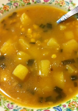 Una foto de Sopa de papa con elote