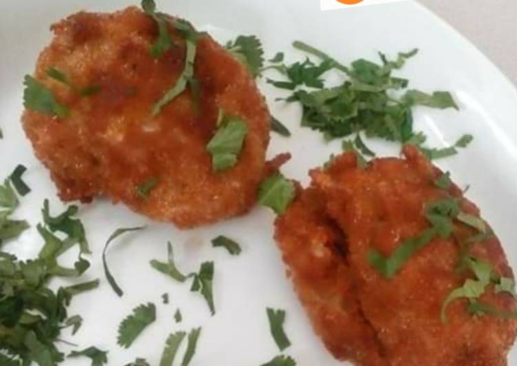 Step-by-Step Guide to Prepare Favorite Spagtti or chicken chownein ball