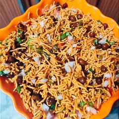 Thailey wali sev A picture of Thailey wali sev.