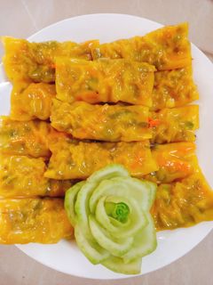 Hình của món Hoành thánh hấp.