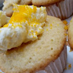 A picture of Simple cupcake.