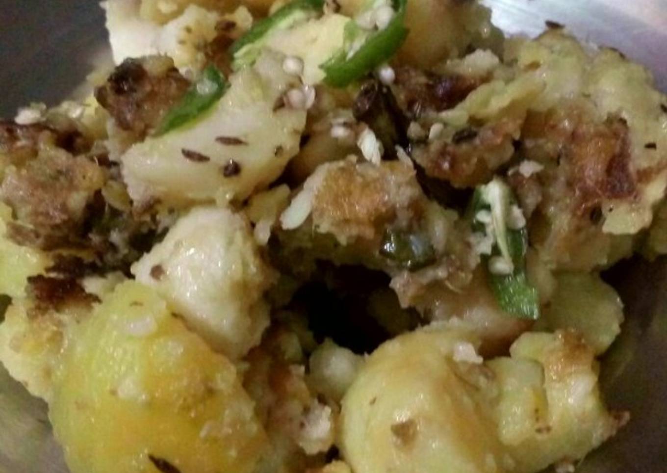 Aloo and dry fruit sabji