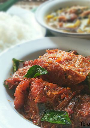 รูปของ ปลาเนื้ออ่อนผัดพริกแกง #รักบ้านเกิด