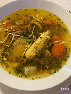 Újházi-tyúkhúsleves recept fotója