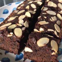 รูปของ Brownis Panggang