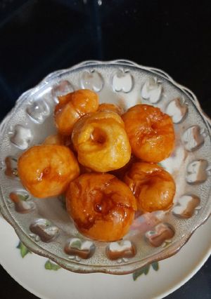 A picture of Balushahi.