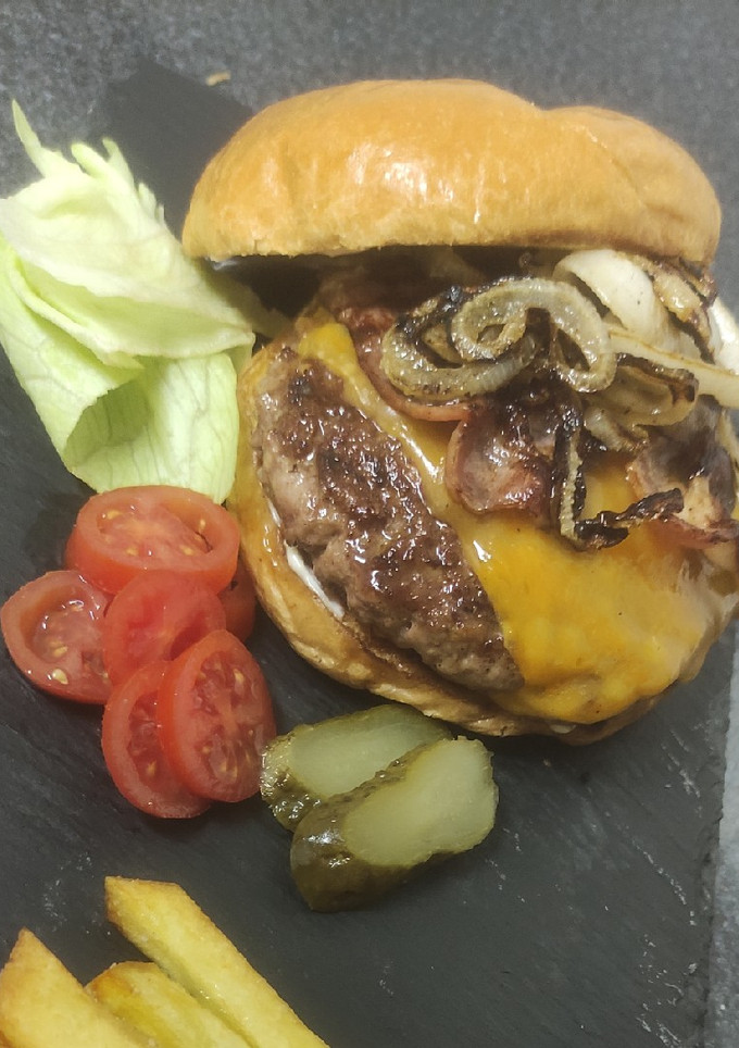 Una foto de Burger lover 🍔❤️