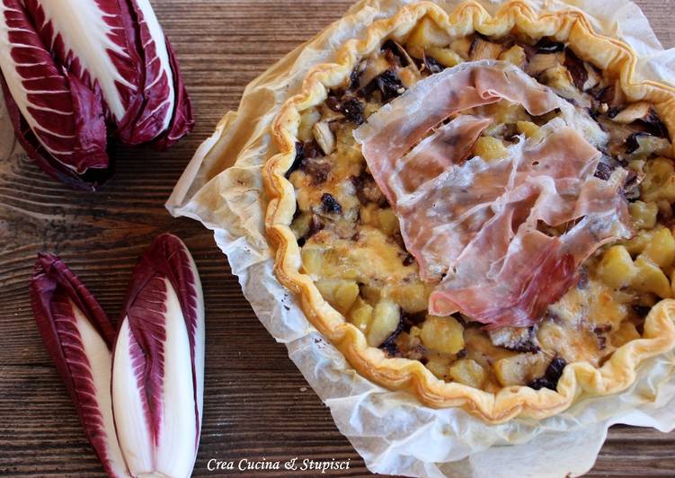 Ricetta Torta Salata Con Radicchio Patate Scamorza E Salsiccia Di Crea Cucina Stupisci Di Stefania Moretto Cookpad