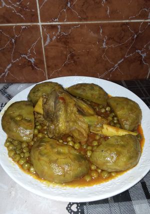 صورة لوصفة مرقة بالجلبان والأرضي الشوكي (القرنيع) بلحم الخروف