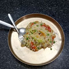 A picture of Noodles!.