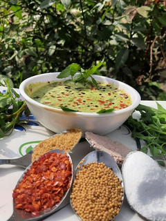 बथुए का रायता (bathue ka raita recipe in Hindi) रेसिपी मुख्य फोटो