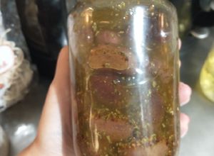 Una foto de Aceitunas negras condimentadas