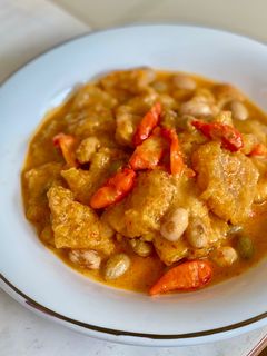 Foto resep Krecek kerupuk kulit & kacang merah