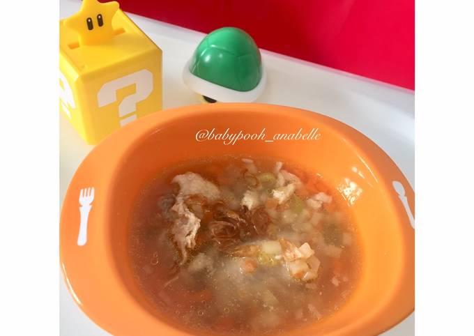 Sup Ayam Simple dan Praktis (MPASI 1Y+)