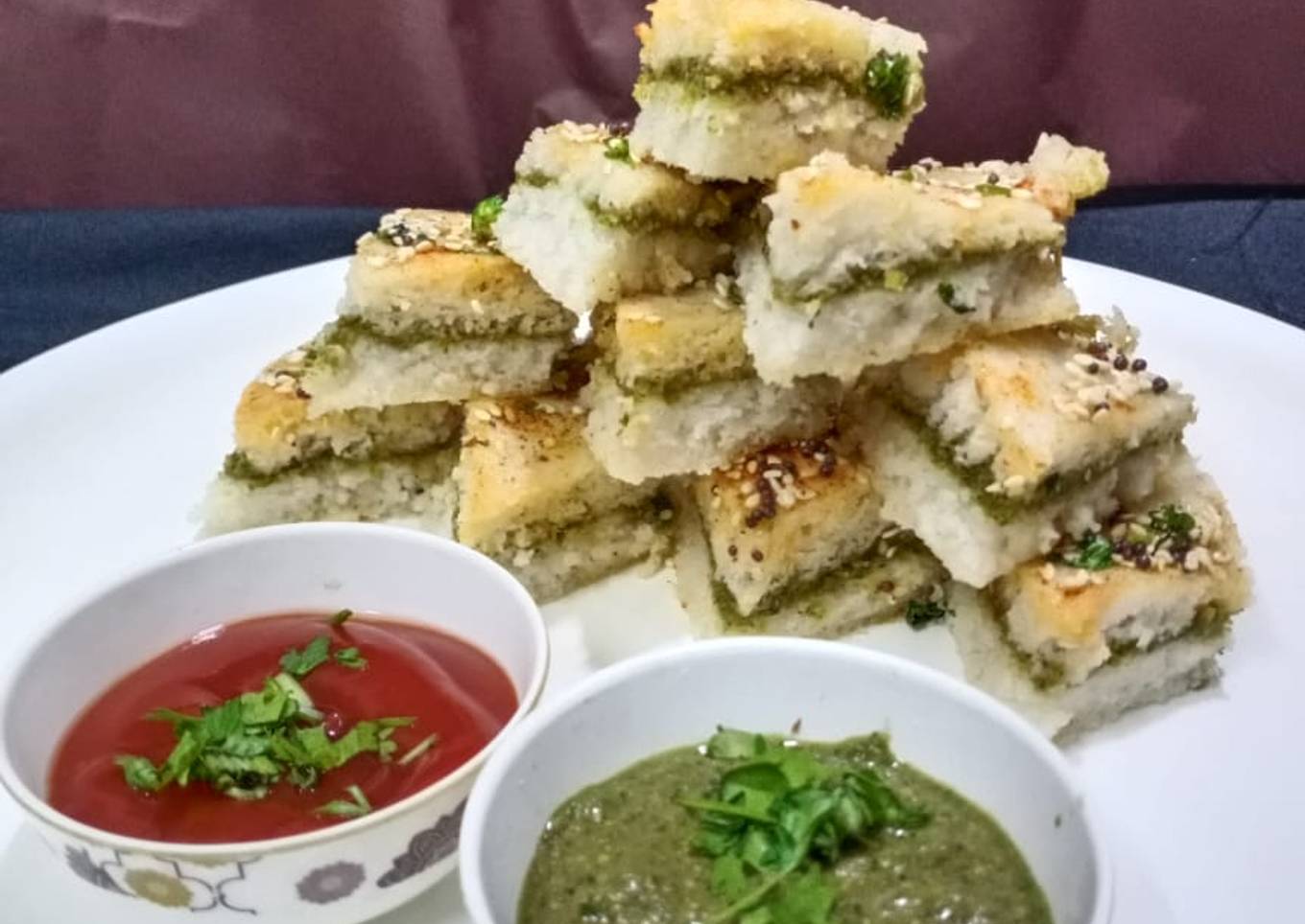 Sandwich dhokla