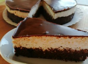 Vegán bounty torta (liszt-,tojás-,tej-,cukormentes) zabkorpával recept fotója