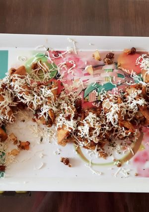 A picture of Cheesy Tacos Chaat.