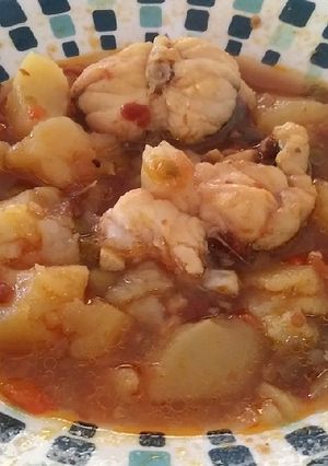Una foto de Estofado de patatas con rape
