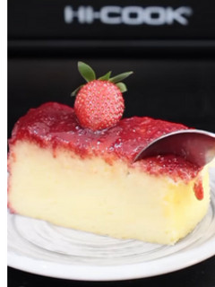 Foto resep Cheddar Cheese Cake (Strawberry Glaze) by : Diyo Kitchen