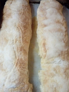 Una foto de Strudel en 5' con tapa de pascualina