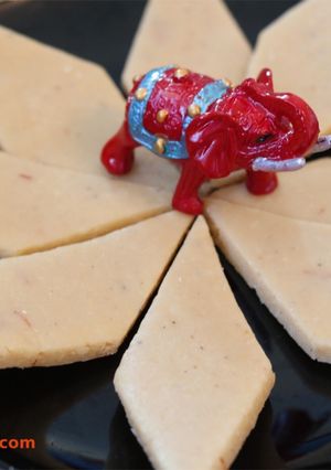 A picture of Kaju Katli (Cashewnut Slices).