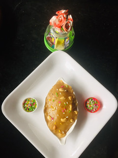 புதுவிதமஸ்கட்அல்வா(கோதுமை)(wheat halwa recipe in tamil) செய்முறை முக்கிய புகைப்படம்